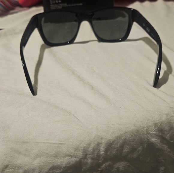 Ray-Bans - Picture 3 of 5